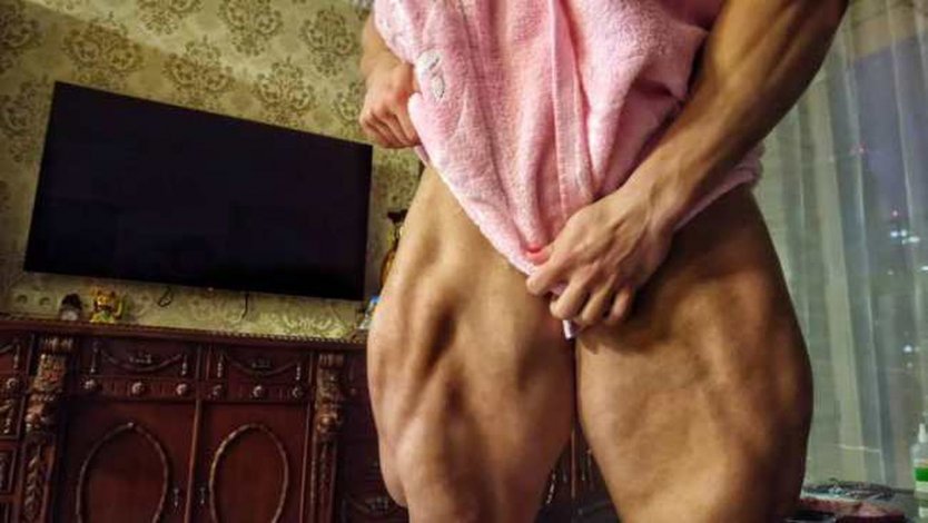 Рейчел Каммон Мускул ню