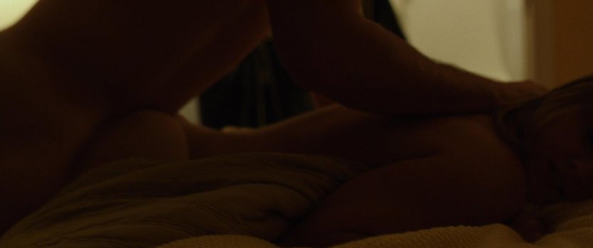 Рина Гришина без лифчика