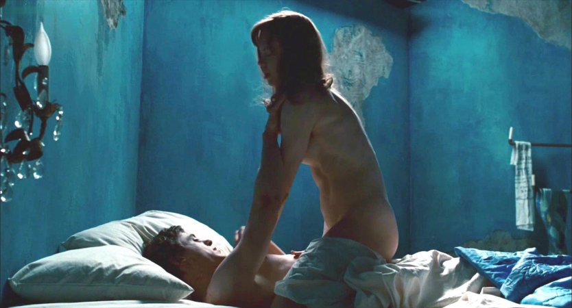 Николь Кидман в эротических сценах кино