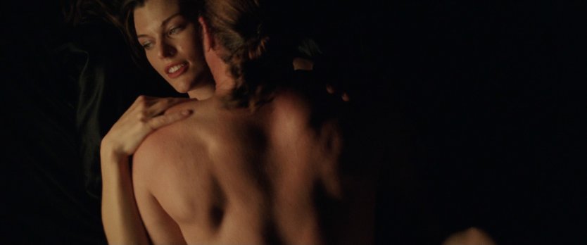 Милла Йовович голая в фильмах