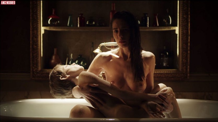 Актриса Юлия Снигирь голая