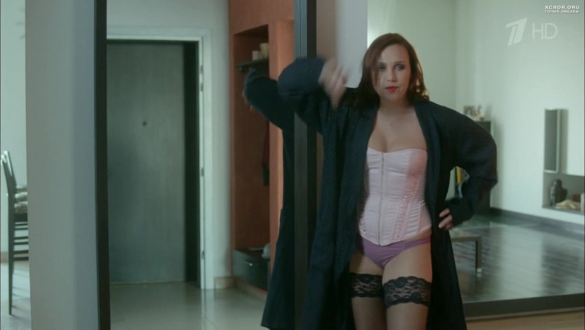 Кристина Асмус голая в бане