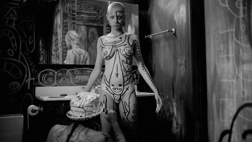 Die antwoord грудь