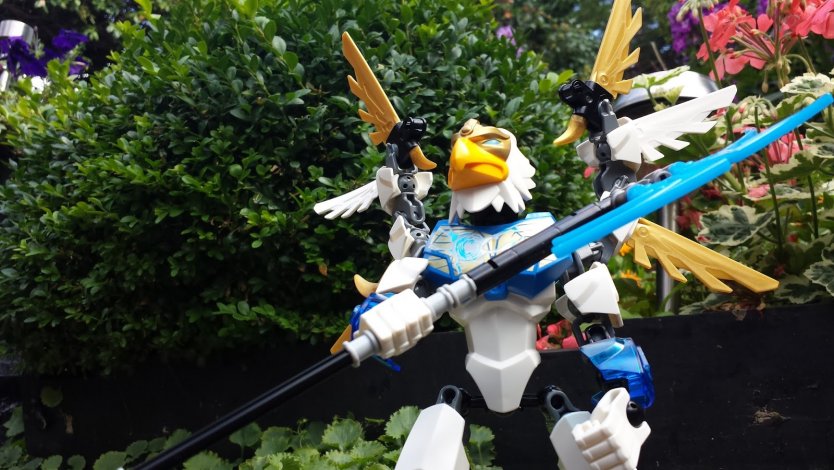 Лего Чима орлица Эрис