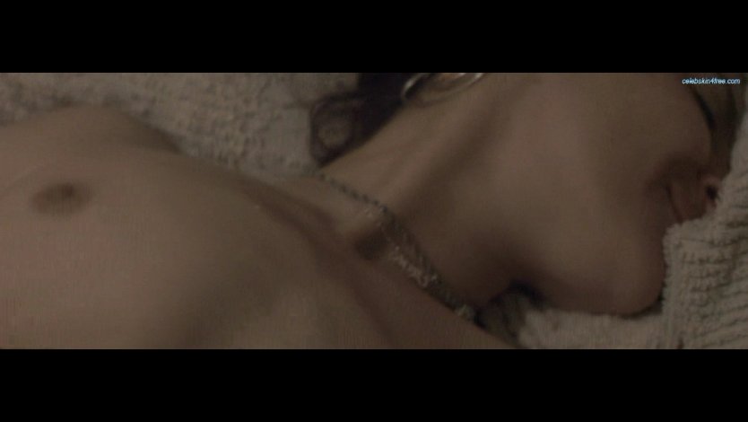 Голые блондинки с интимными стрижками фото