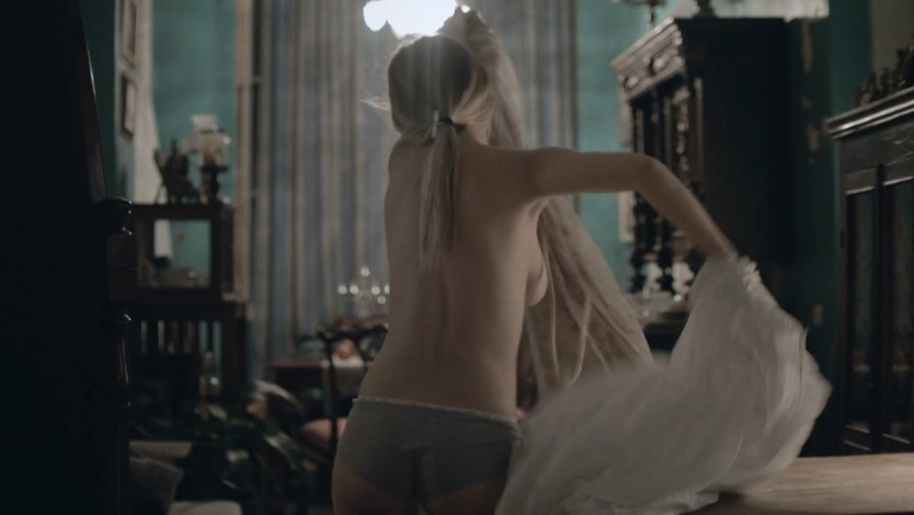 Анна Цуканова-Котт голая