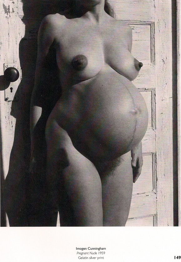 Голая беременная ретро