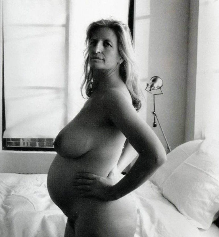 Ретро порнозвезда беременная