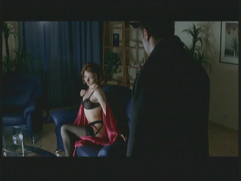 Российские певицы без купальников ню