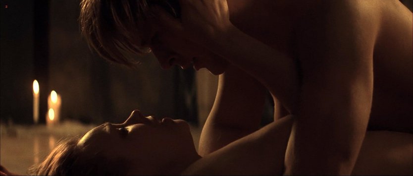 Рэйчел Макадамс эротические сцены