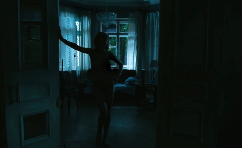 Даша Иванова голая