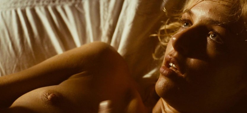 Магдалена Мельцаж грудь