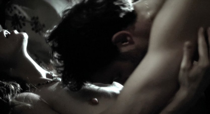 Мишель Монаган постельные сцены