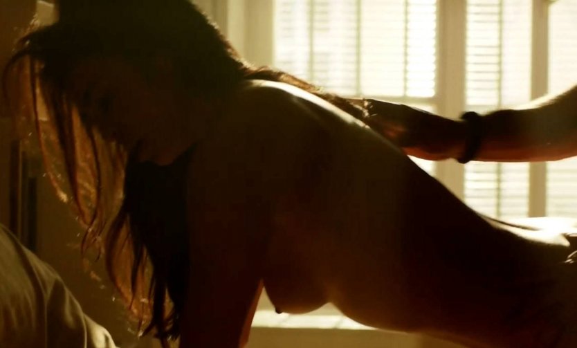 Мишель Монахэн голая в фильме