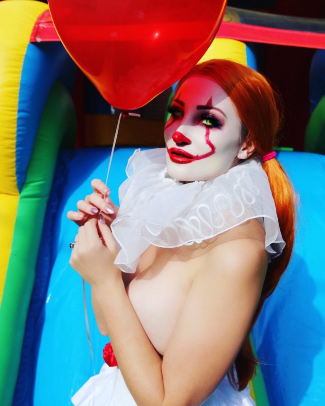 Клоун ПЕННИВАЙЗ хентай Беверли