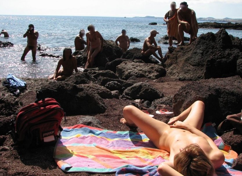 Коктебель натуристский пляж