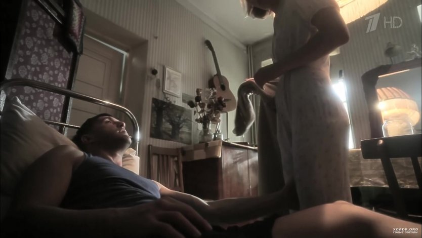 Молодые актрисы без трусов