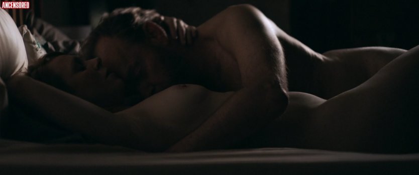 Хейли Этвелл плейбой