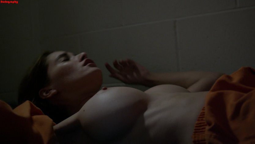 Голая Хейли Этвелл трах