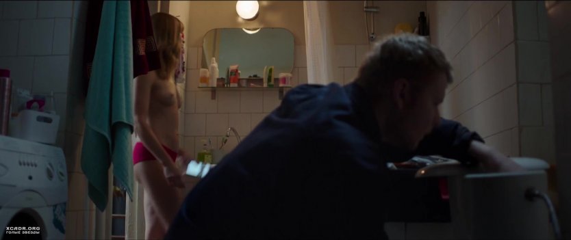 Светлана Устинова грудь