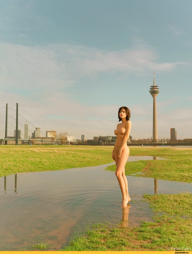 Швейцарская художница Мила Муаре