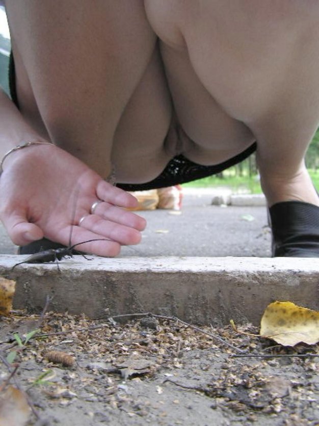 Девушки без трусиков подсмотренное