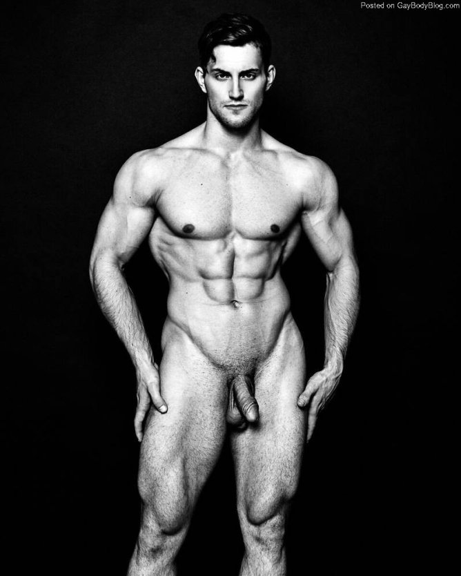 Константин Камынин модель голый