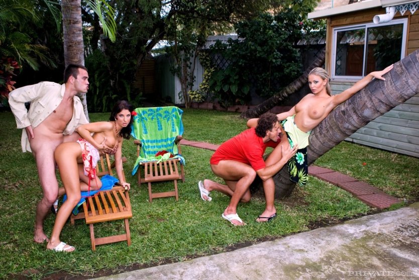 Развлечения с соседкой