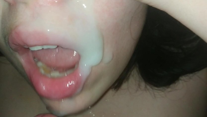 Шлюха, Вика'вся' ч'сперме.