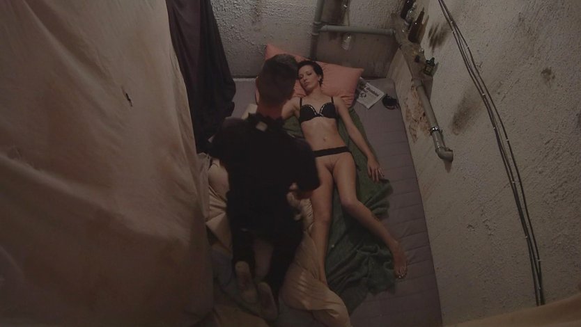 Czech Dungeon 6 Part 3 - gangbang for Everybody