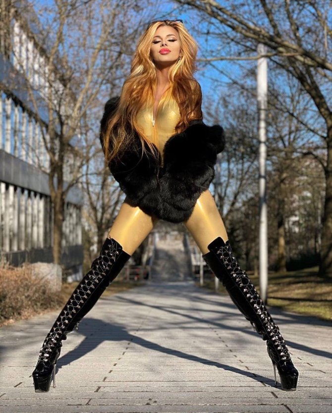 Goddess slavena латекс