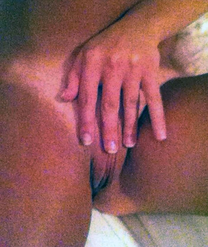 Дженнифер Лоуренс голая вагина