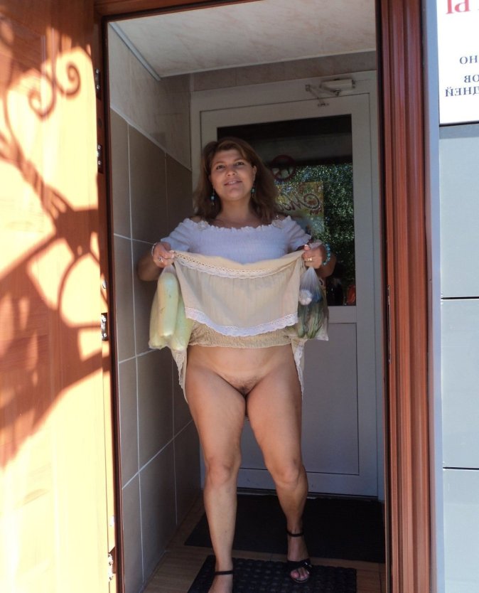 Полные женщины без трусов