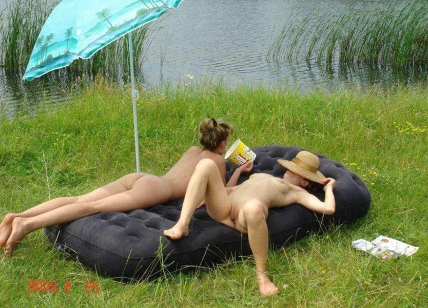 Эксгибиционизм на природе