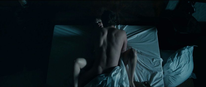 Постельные сцены