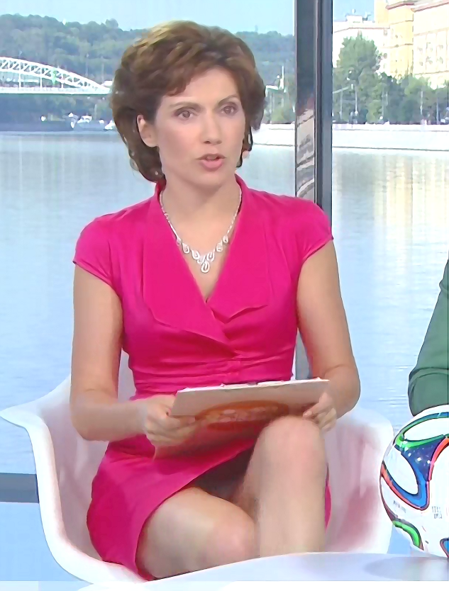 Светлана Зейналова ноги