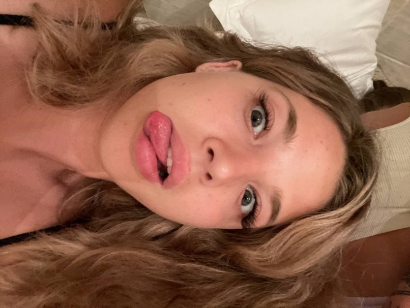 Голая Аня Покров