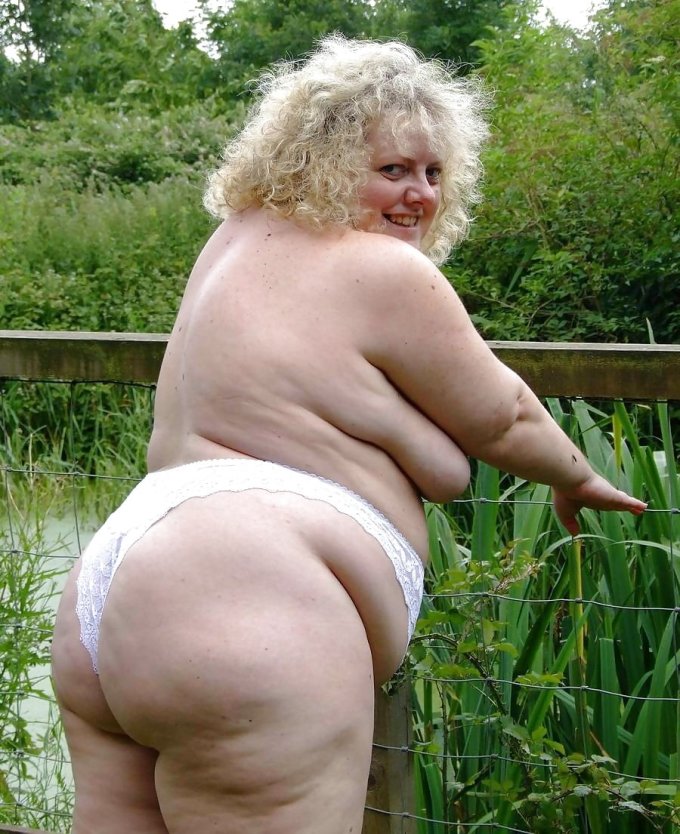 Аппетитная секси старушки