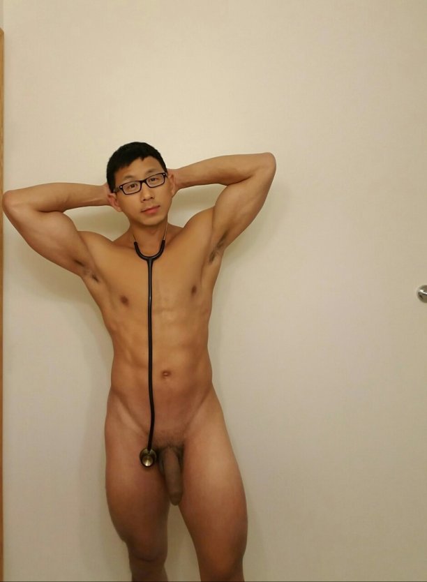 Asian boy голый во весь рост