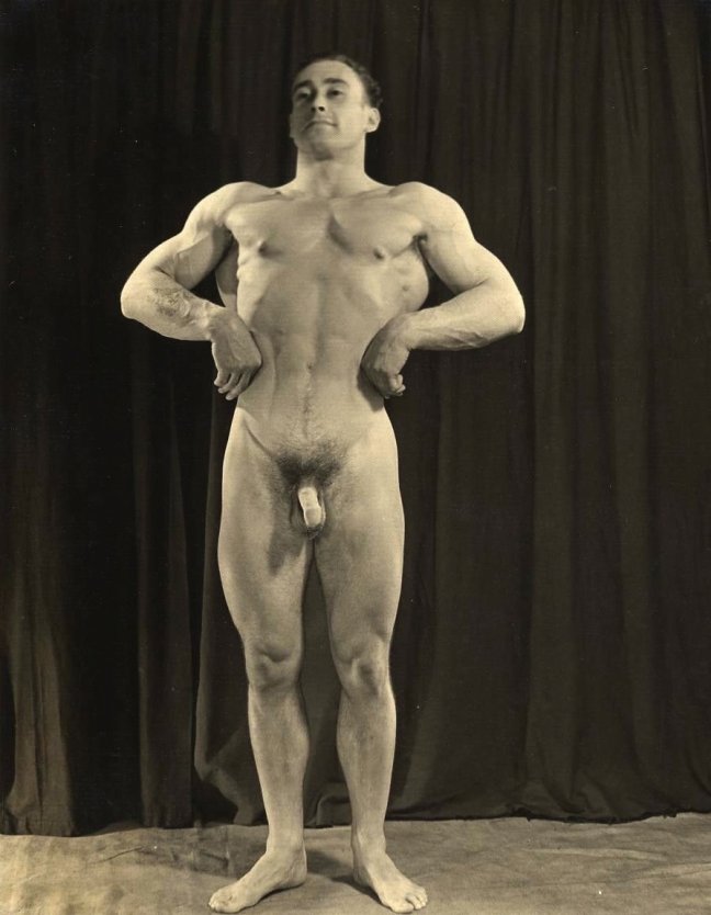 Натурщики фото мужчины парни голые