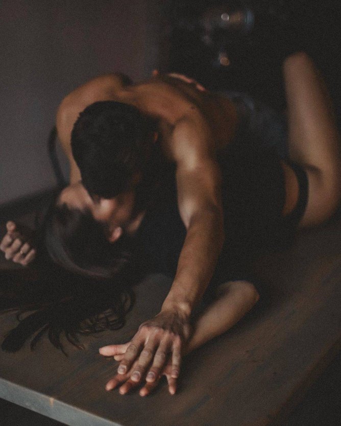 Красивые страстные позы