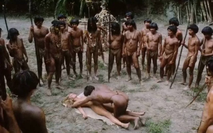 Моника занчи Эммануэль и каннибалы