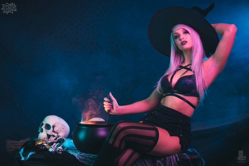 Ева Элфи косплей ведьмы