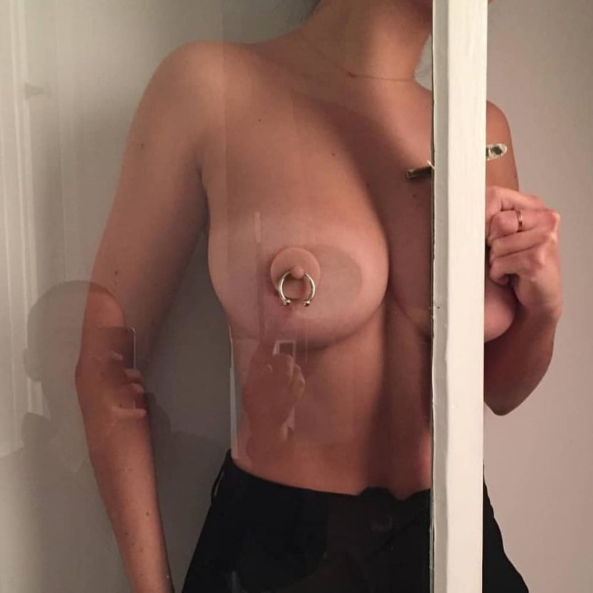 Полина Рожински фото голая