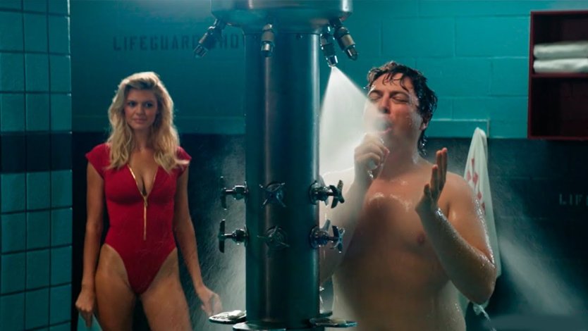 Эротические сцены из фильма спасатели Малибу