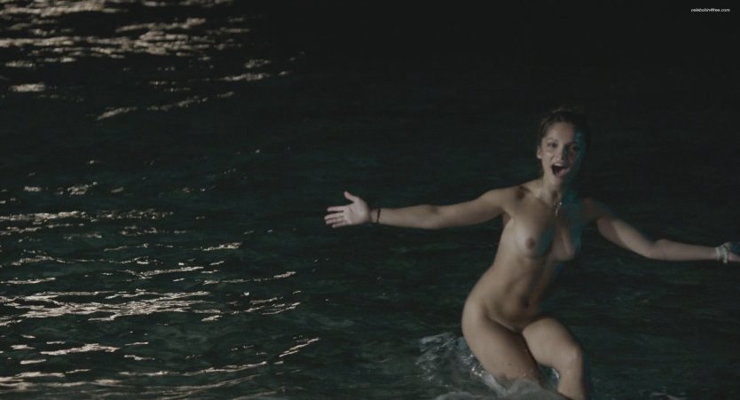 Актриса Лола Ле Ланн голая