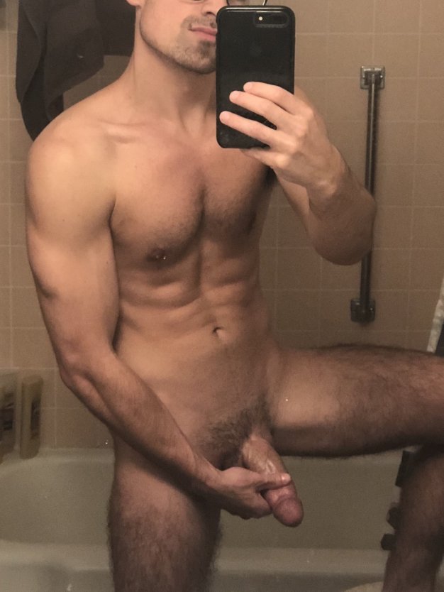 Мужские эротические селфи