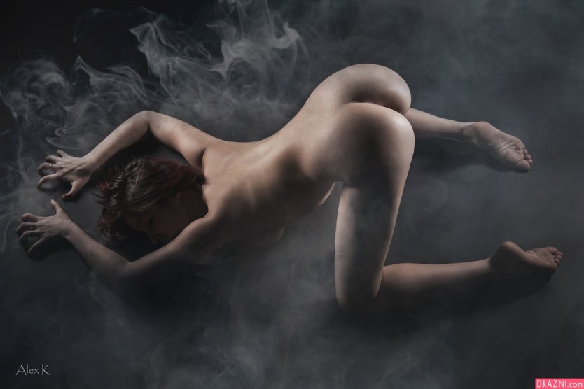 Необычные фотосессии девушек ню