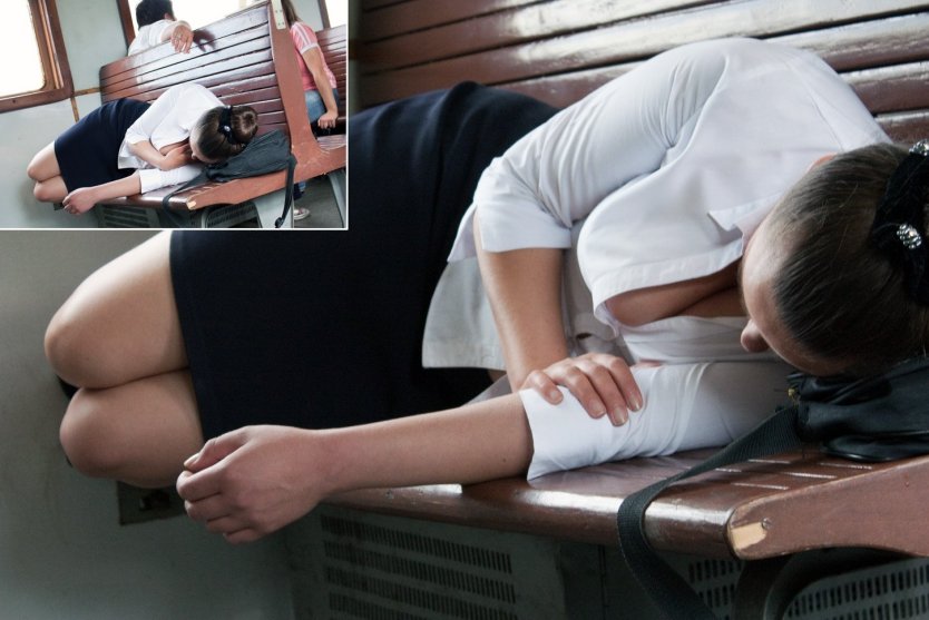 Эротичные девушки в поезде