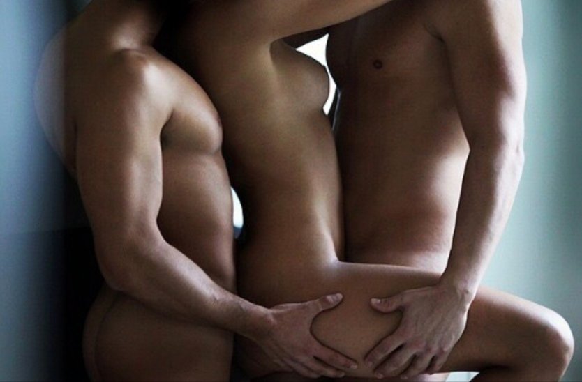 Эротическая фотосессия мужчина и женщина